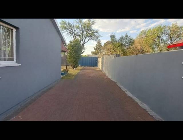 3 BEDROOM HOUSE FOR SALE IN SASOLBURG EXT 1